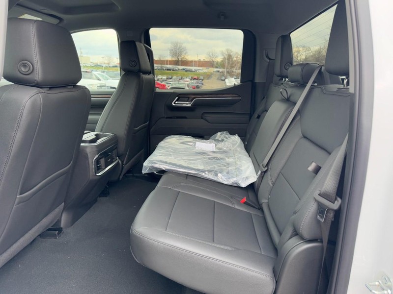 GMC Sierra 1500 Vehicle Image 08