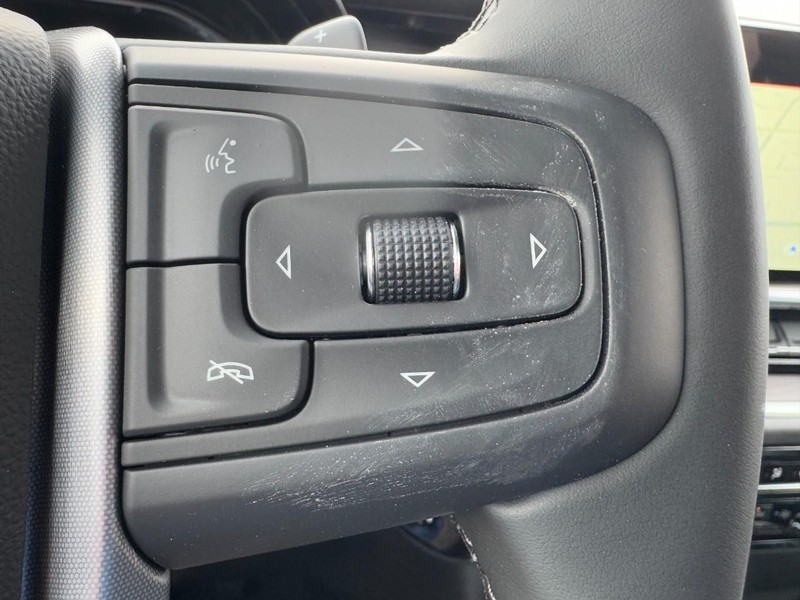 GMC Sierra 1500 Vehicle Image 14
