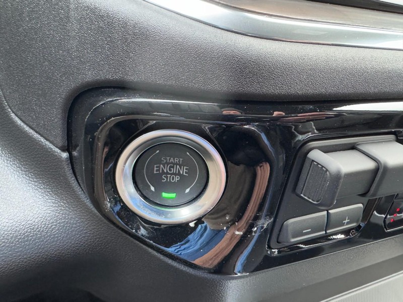 GMC Sierra 1500 Vehicle Image 19
