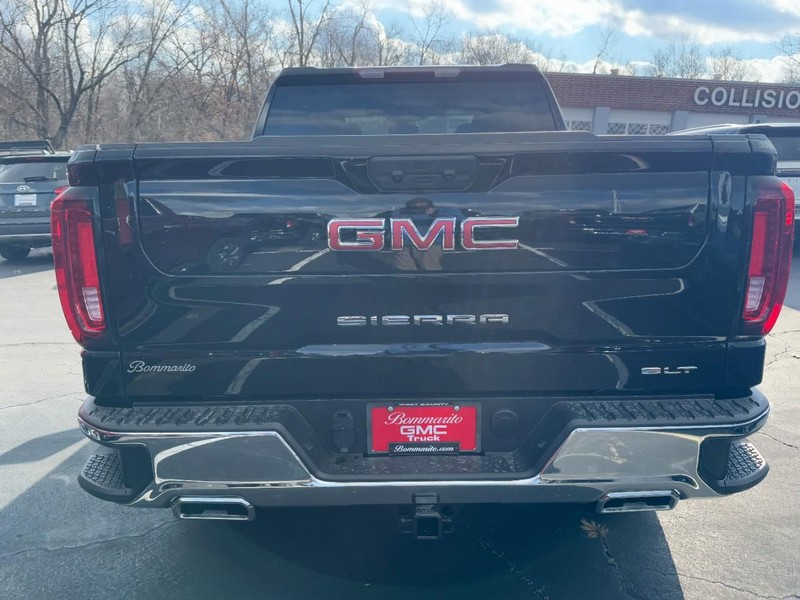 GMC Sierra 1500 Vehicle Image 04