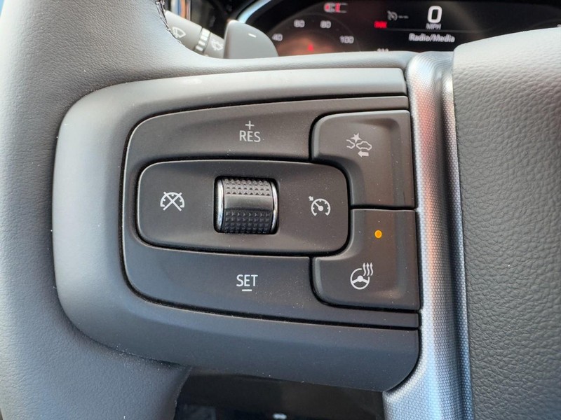 GMC Sierra 1500 Vehicle Image 12
