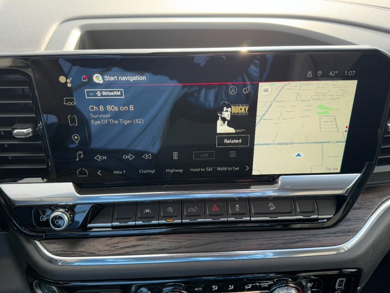GMC Sierra 1500 Vehicle Image 16
