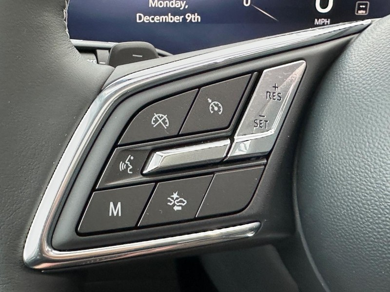 Buick Envision Vehicle Image 09