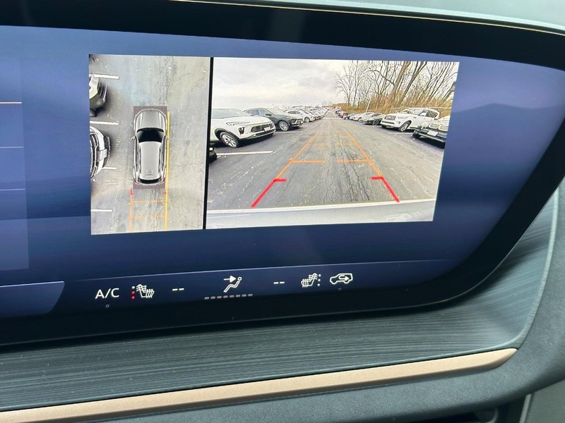 Buick Envision Vehicle Image 13