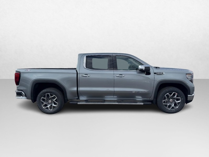 GMC Sierra 1500 Vehicle Image 02