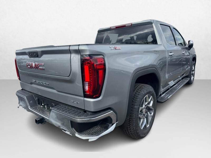 GMC Sierra 1500 Vehicle Image 03