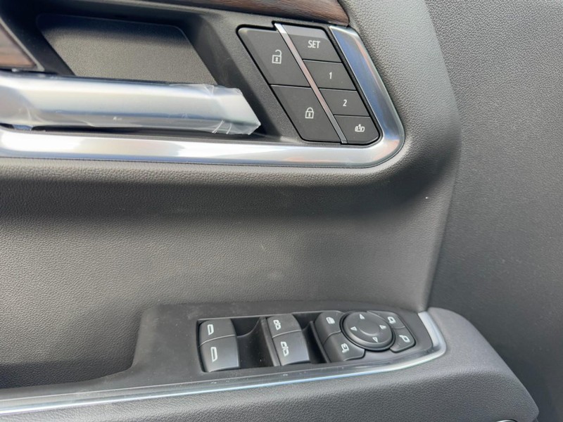 GMC Sierra 1500 Vehicle Image 10
