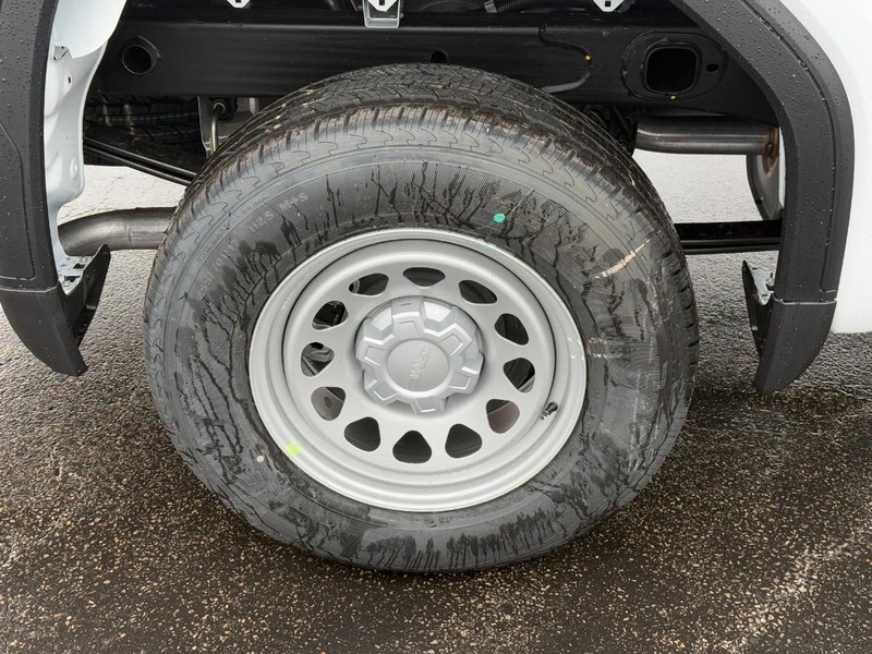 GMC Sierra 1500 Vehicle Image 04