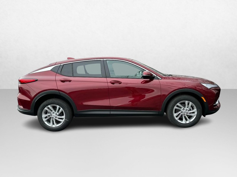 Buick Envista Vehicle Image 02