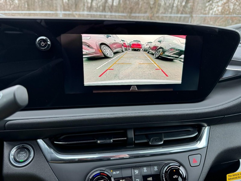 Buick Envista Vehicle Image 14