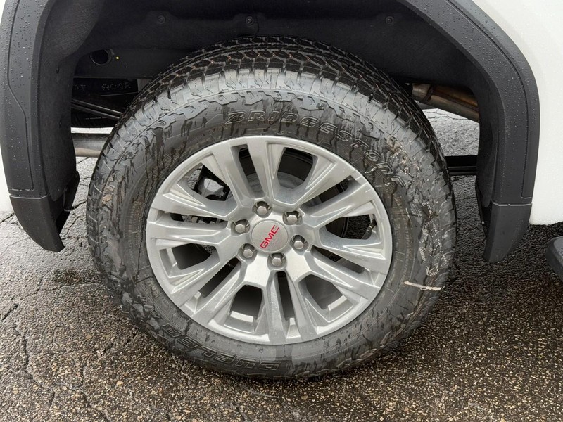 GMC Sierra 1500 Vehicle Image 05