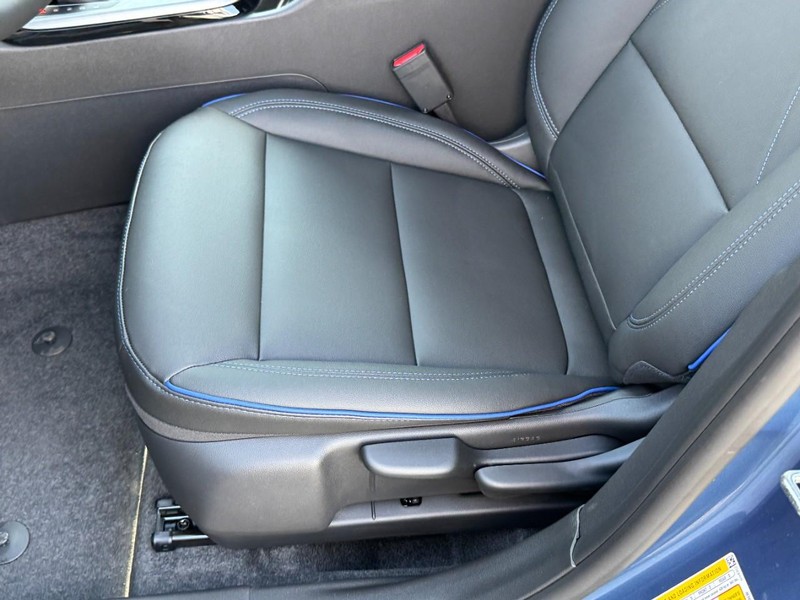 Buick Envista Vehicle Image 16