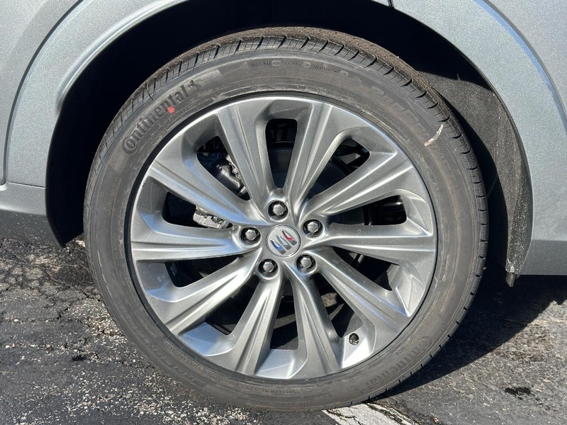 Buick Envista Vehicle Image 04