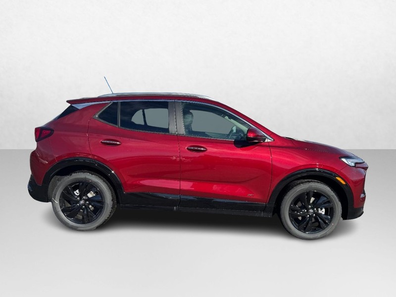 Buick Encore GX Vehicle Image 02