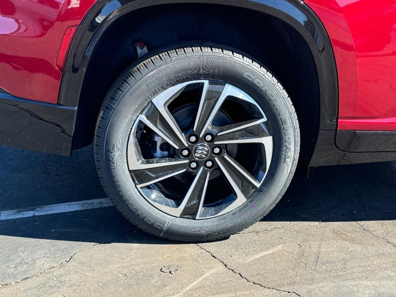 Buick Enclave Vehicle Image 04