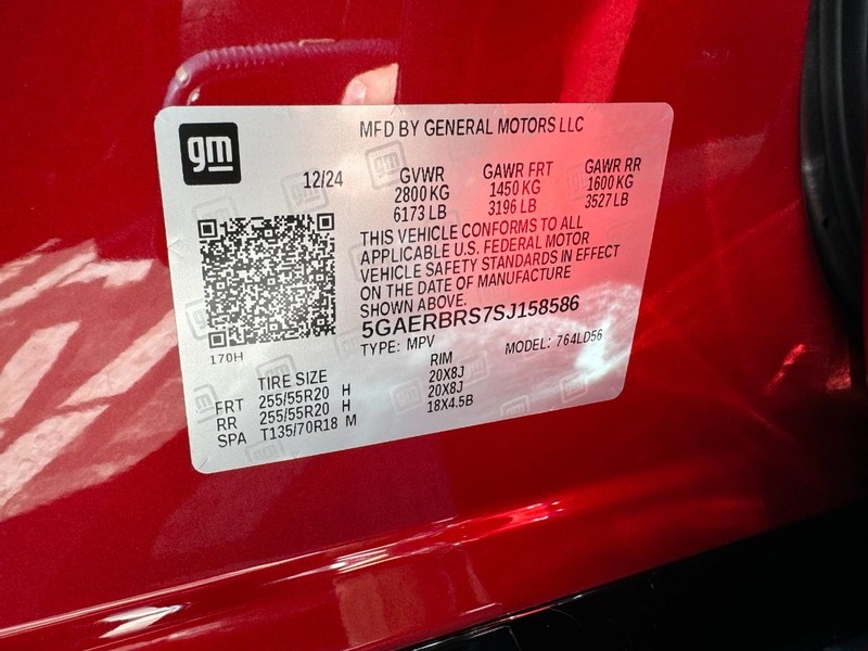 Buick Enclave Vehicle Image 18