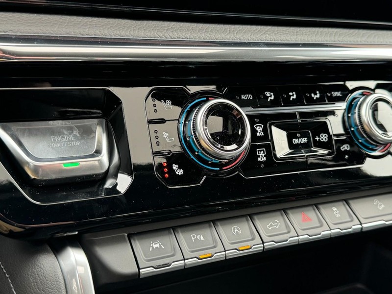 GMC Sierra 1500 Vehicle Image 15