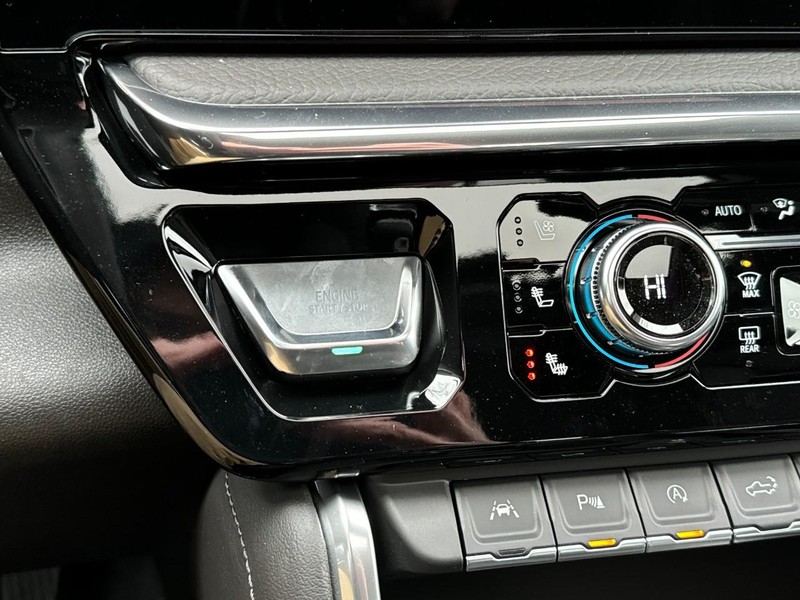 GMC Sierra 1500 Vehicle Image 14
