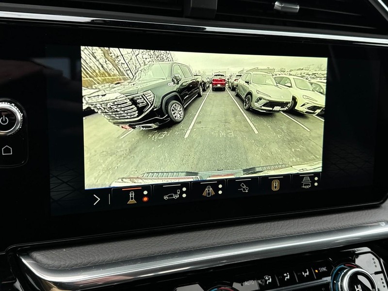 GMC Sierra 1500 Vehicle Image 15
