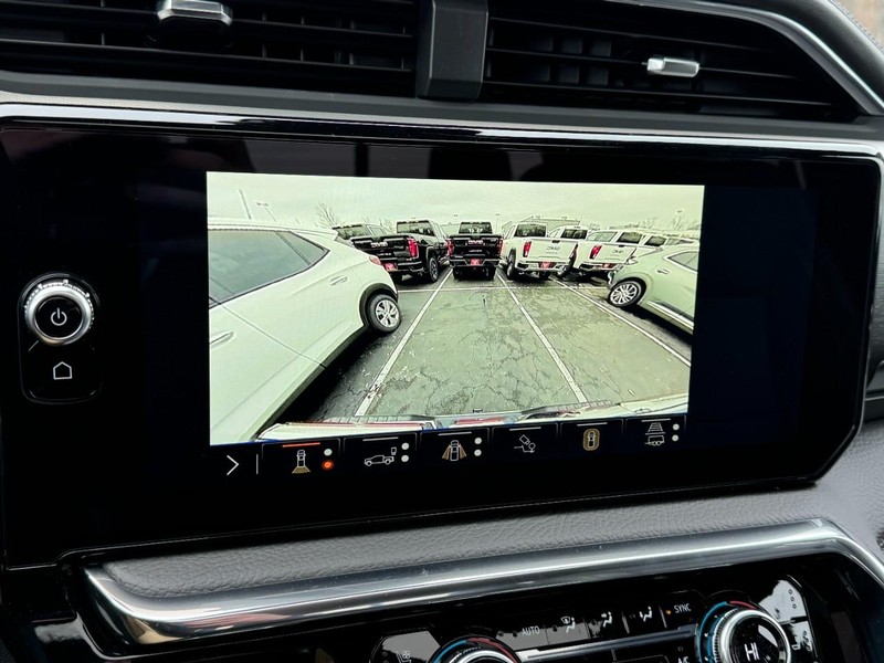 GMC Sierra 1500 Vehicle Image 16