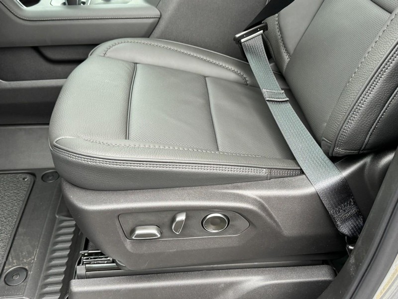 GMC Sierra 1500 Vehicle Image 17