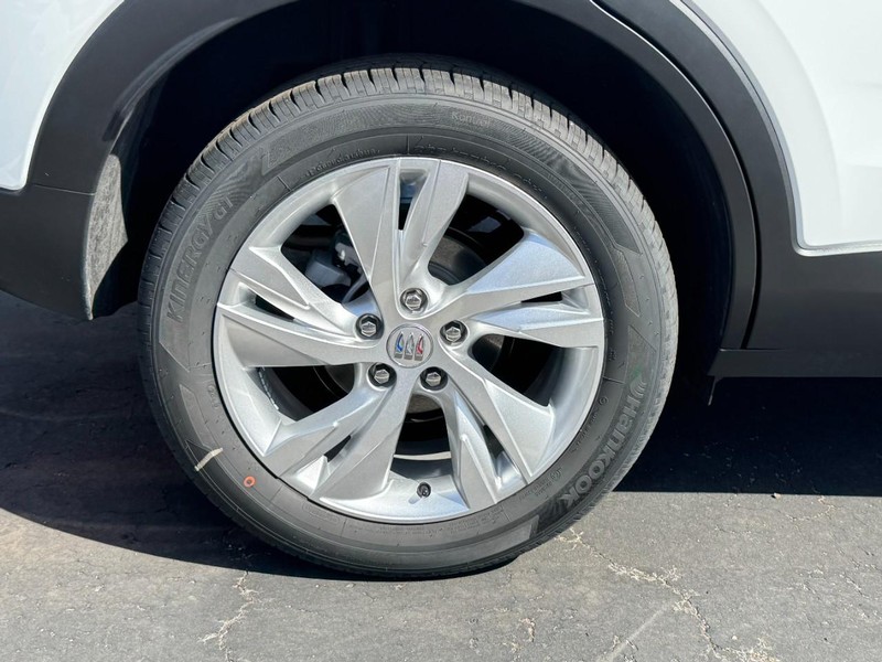 Buick Encore GX Vehicle Image 04
