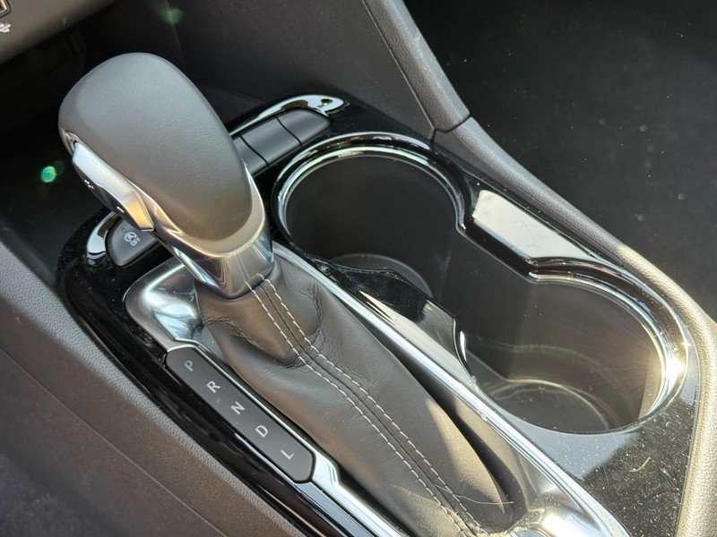 Buick Encore GX Vehicle Image 12