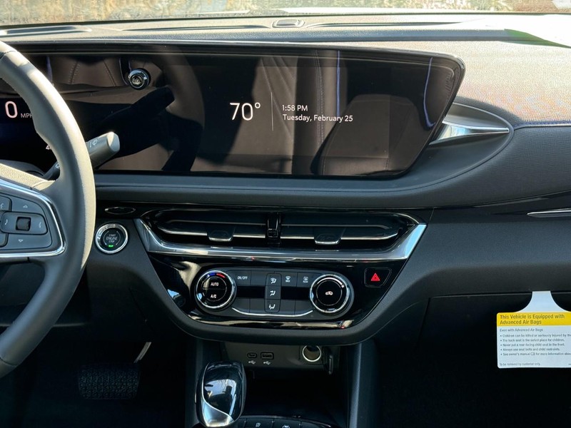Buick Envista Vehicle Image 08