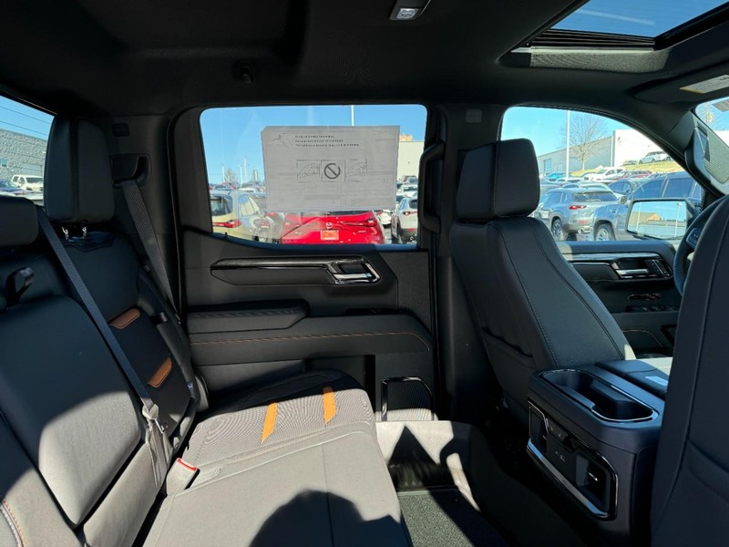 GMC Sierra 1500 Vehicle Image 05