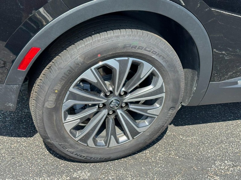 Buick Envision Vehicle Image 04