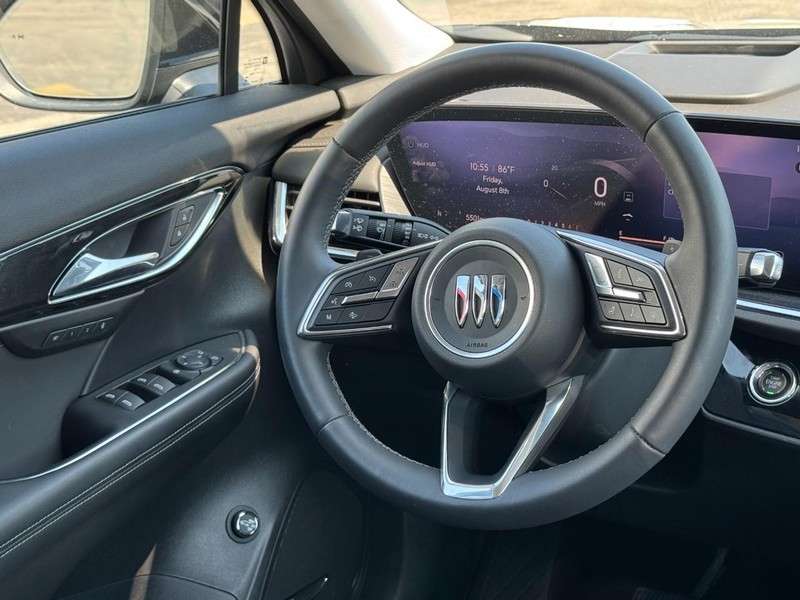 Buick Envision Vehicle Image 07