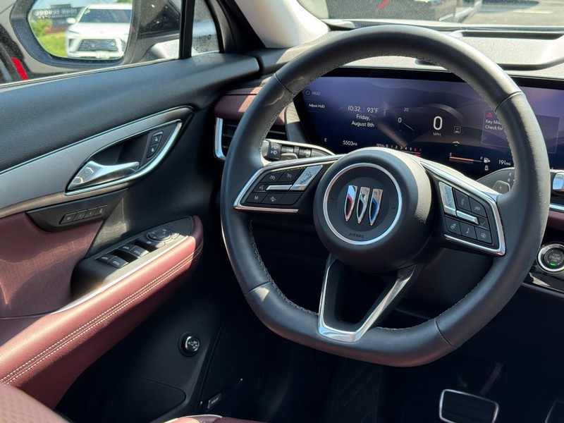 Buick Envision Vehicle Image 07