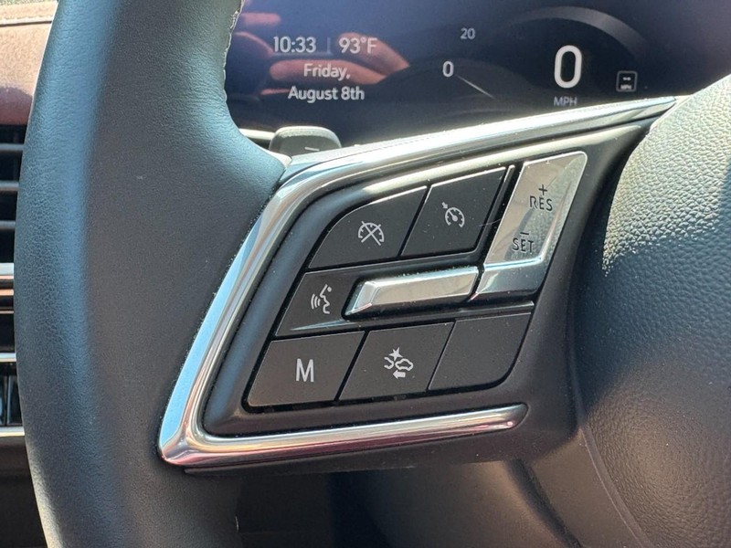 Buick Envision Vehicle Image 11