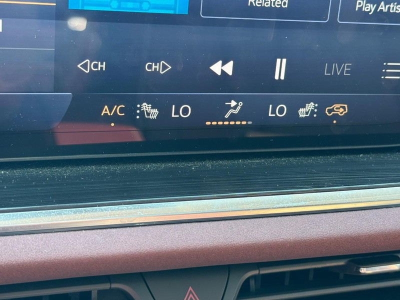 Buick Envision Vehicle Image 15