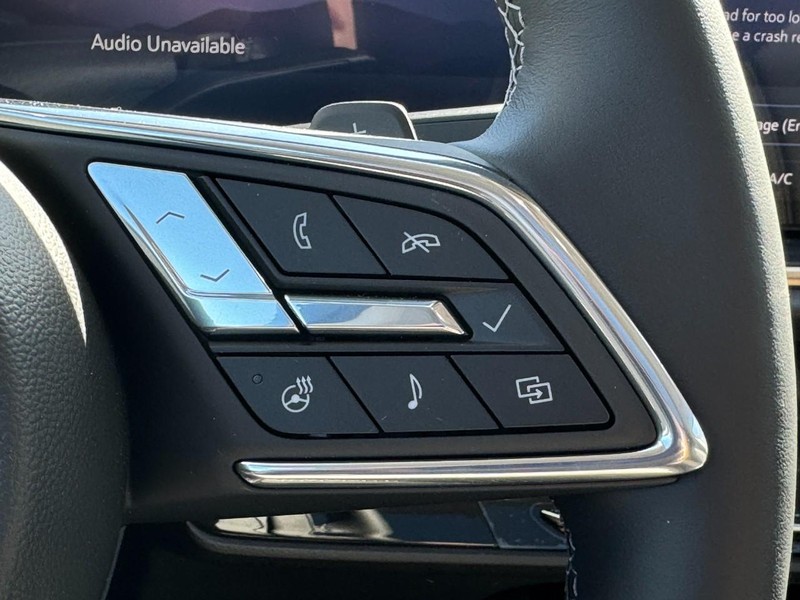 Buick Envision Vehicle Image 11