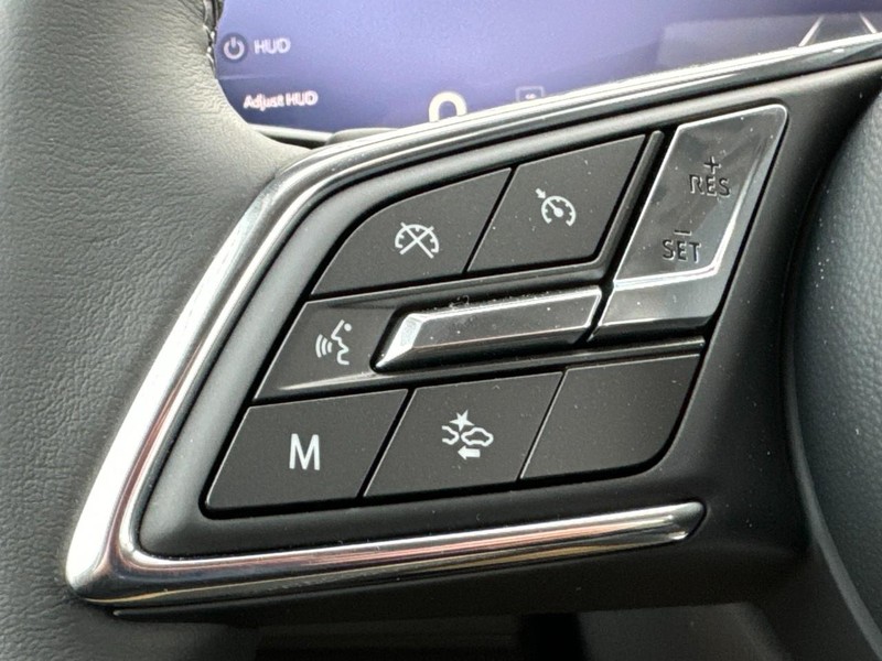 Buick Envision Vehicle Image 10