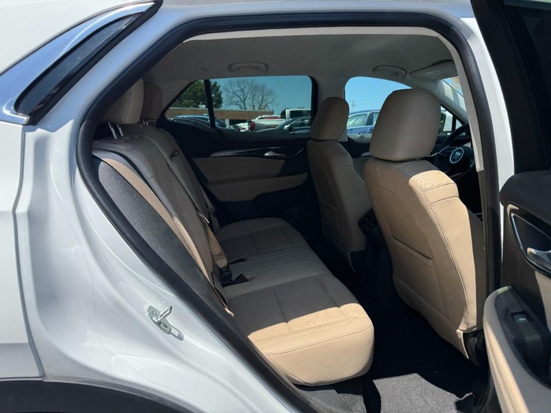 Buick Envision Vehicle Image 05