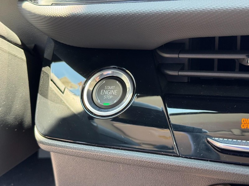 Buick Envision Vehicle Image 13