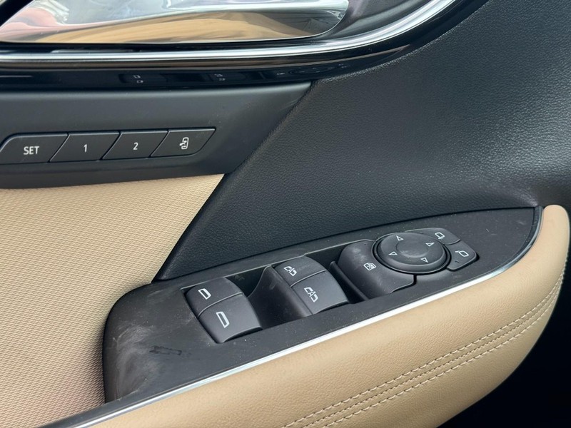 Buick Envision Vehicle Image 17