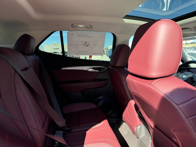 Buick Envision Vehicle Image 05
