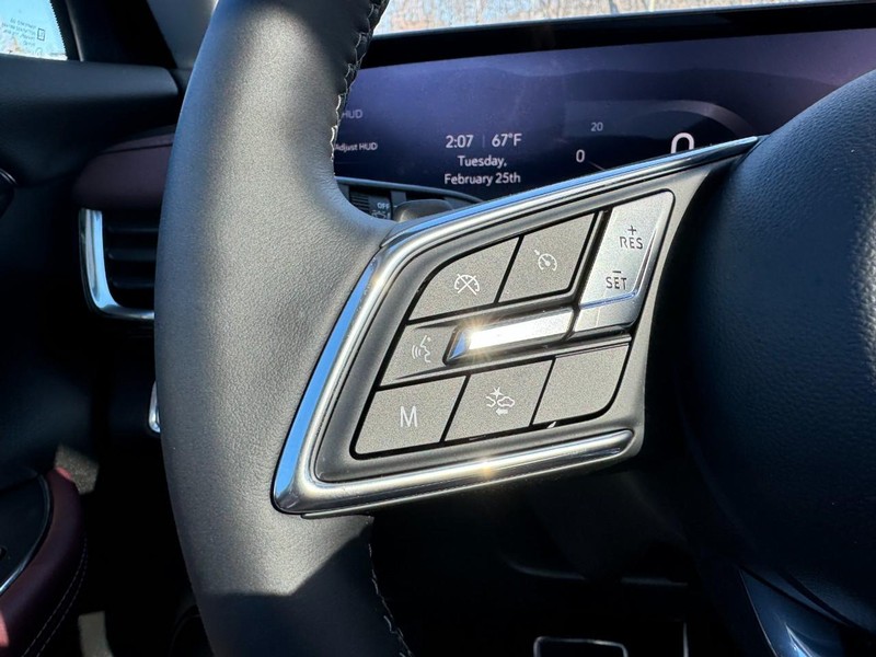 Buick Envision Vehicle Image 11