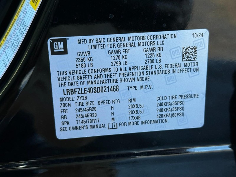 Buick Envision Vehicle Image 17