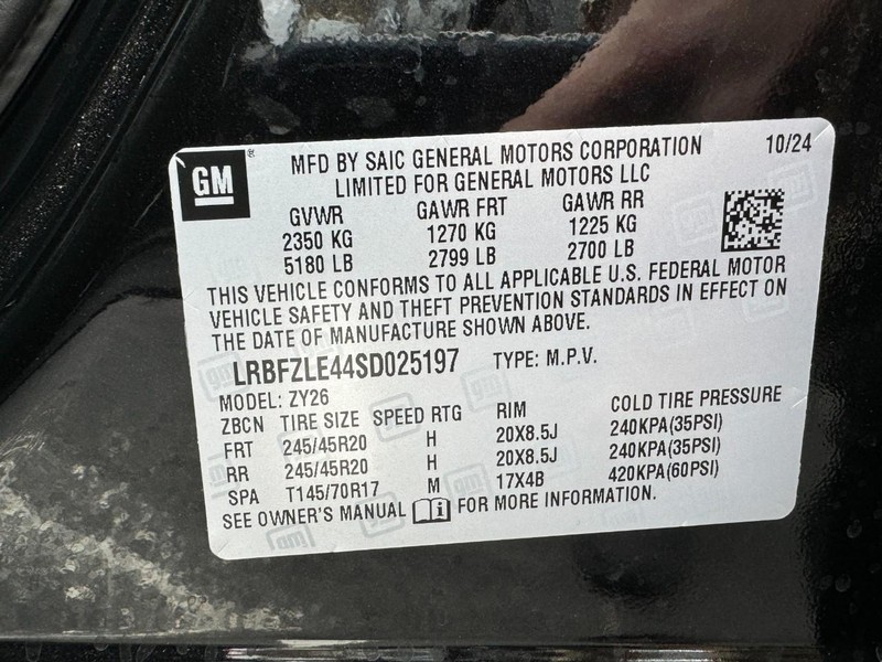 Buick Envision Vehicle Image 18