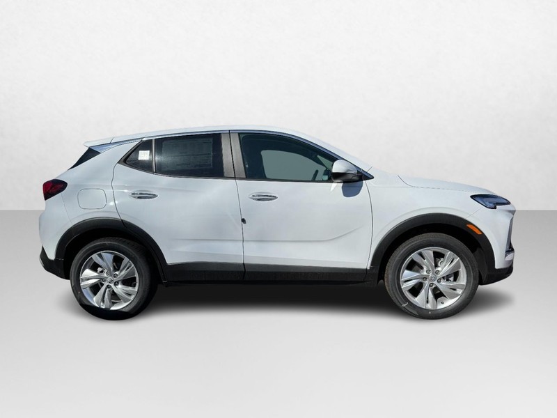 Buick Encore GX Vehicle Image 02