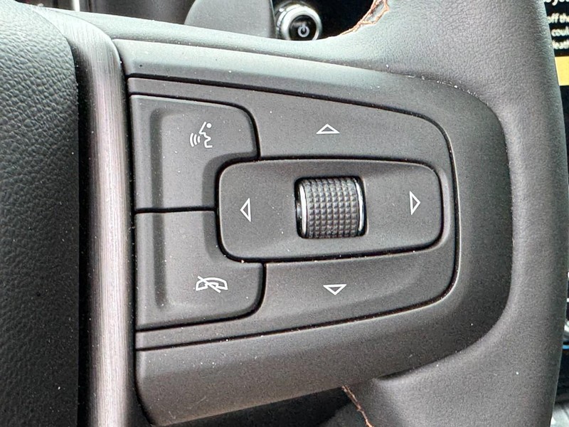 GMC Sierra 1500 Vehicle Image 13