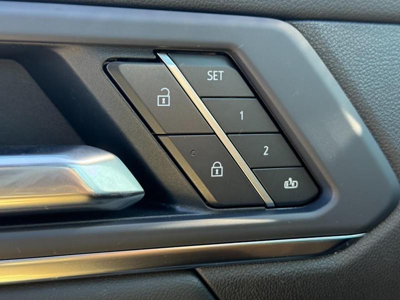 GMC Terrain Vehicle Image 10