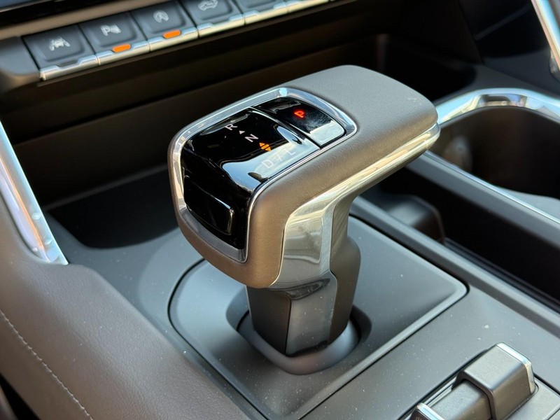 GMC Sierra 1500 Vehicle Image 14
