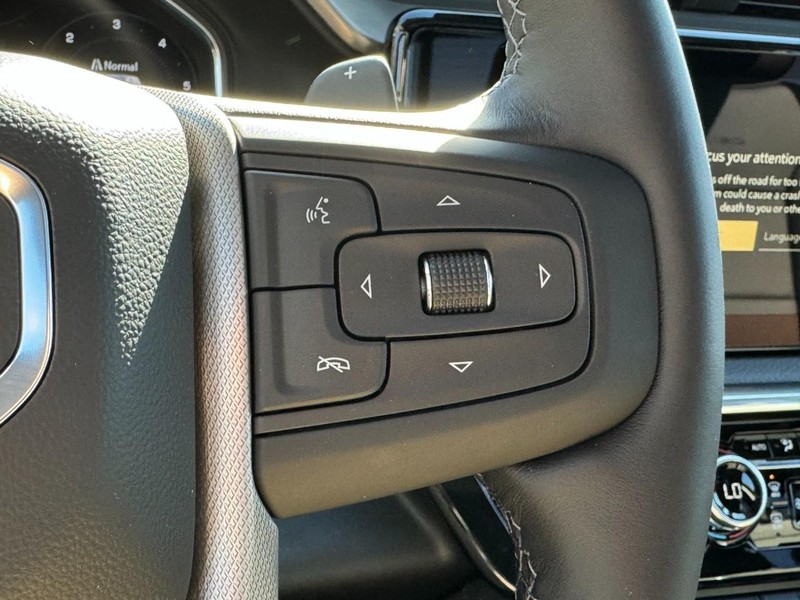 GMC Sierra 1500 Vehicle Image 14