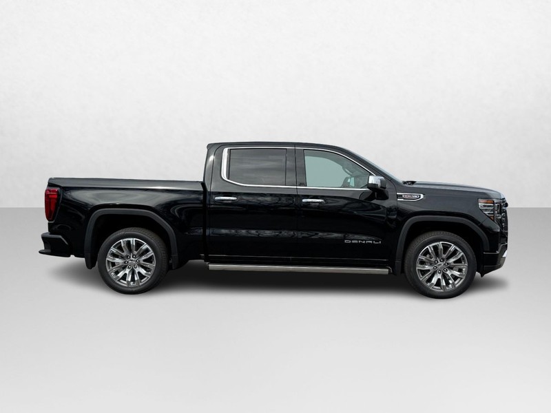 GMC Sierra 1500 Vehicle Image 02