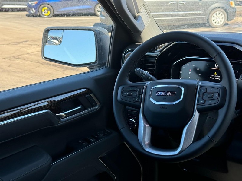 GMC Sierra 1500 Vehicle Image 07